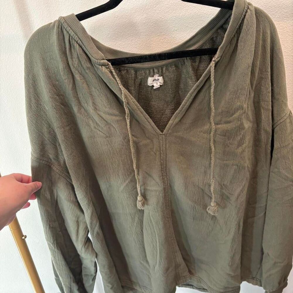 Aerie Women's Green and Khaki Hoodie
